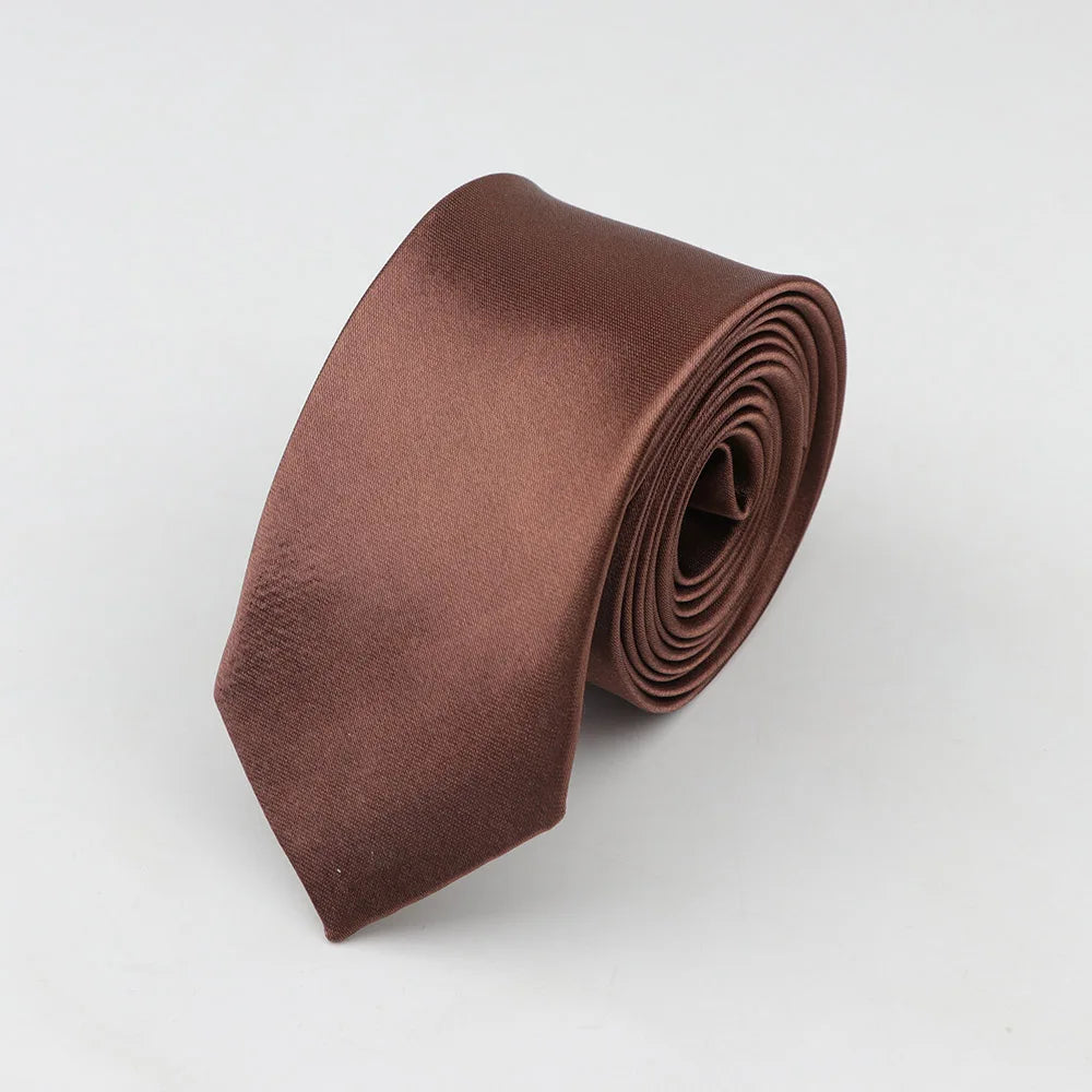 Cà vạt nam thời trang, màu sắc đa dạng, chất liệu polyester - Daisan Mart