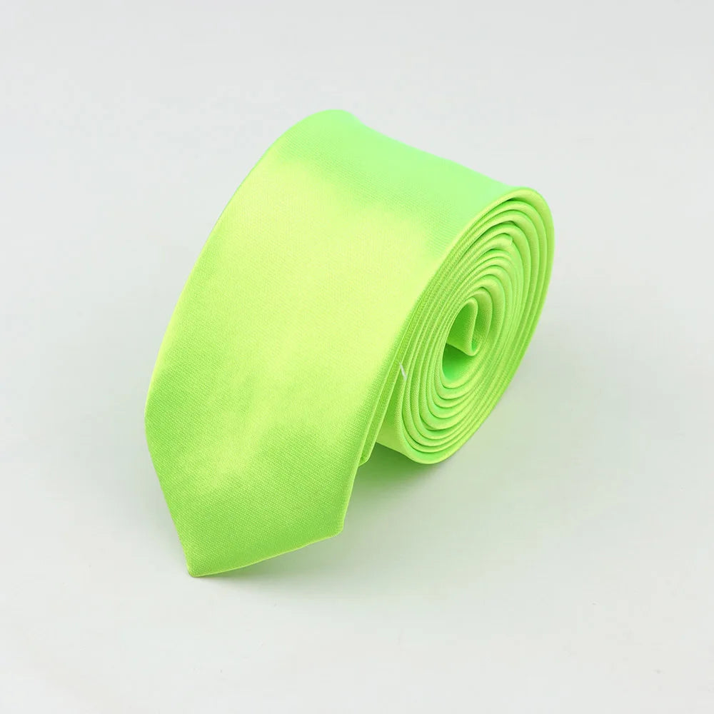 Cà vạt nam thời trang, màu sắc đa dạng, chất liệu polyester - Daisan Mart