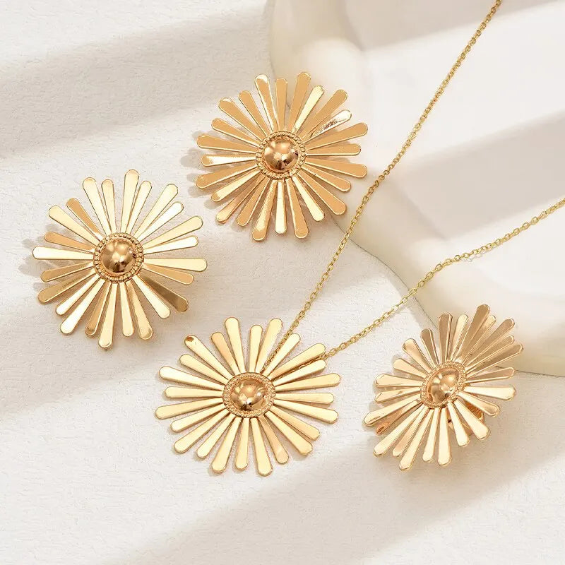 Bộ Trang Sức Hoa Mạ Vàng 3 Món: Bông, Nhẫn, Dây