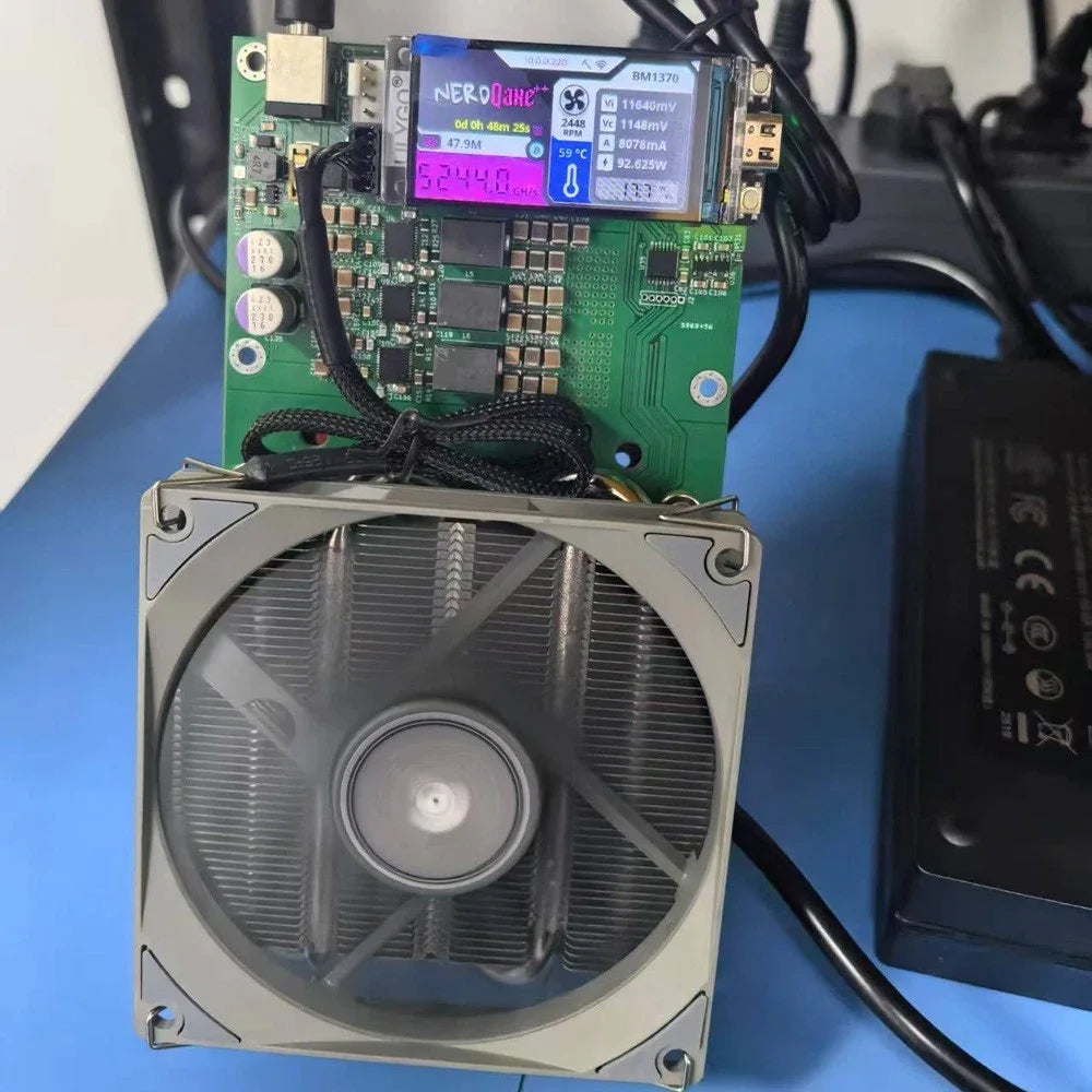 New Arraive Bitaxe NerdQaxe++ 4.8TH/s 78w Bitcoins Miner 4 PCS BM1370 Asic Chip Solo BTC miner With PSU Btc Mining Machine - Daisan Mart