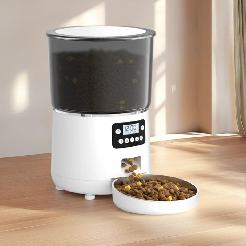 4公升自動寵物餵食器，附定時器，防潮食品級ABS材質，防蟲乾燥盒+貓狗雙電源