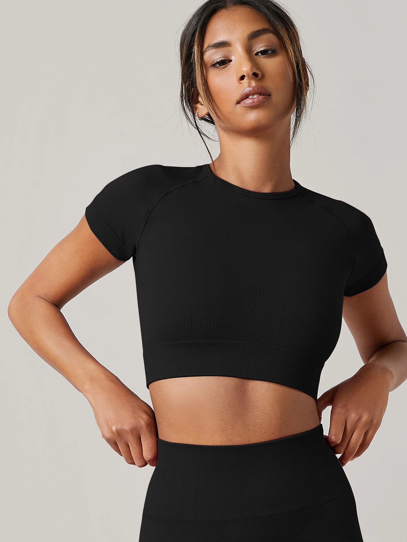 Áo Thể Thao Nữ Yoga Ôm Body Co Giãn Không Đường May - Daisan Mart