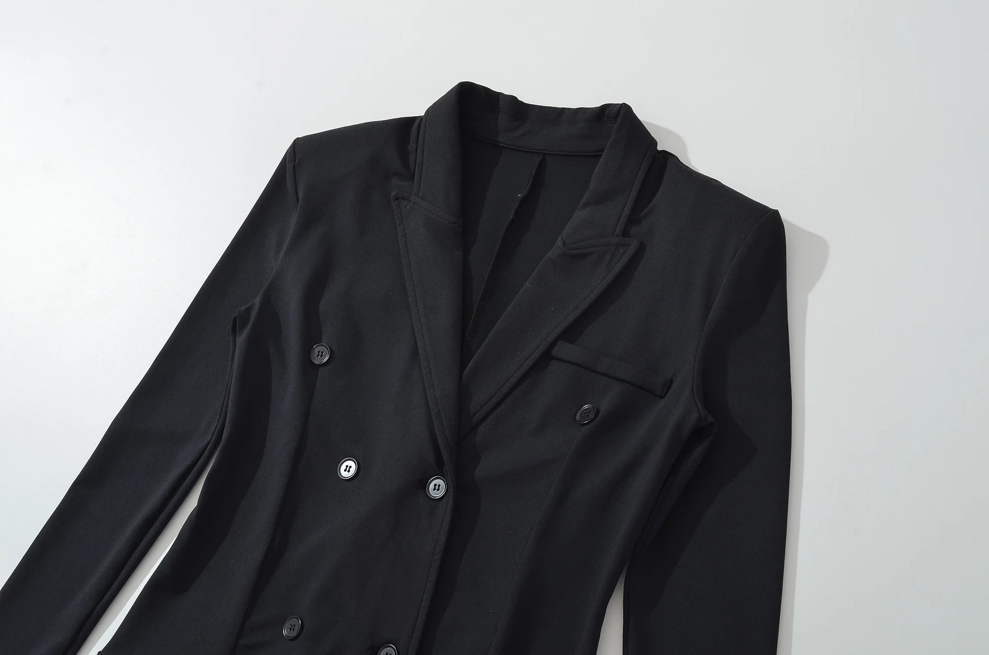 Body Đen Nữ Retro 2025 Tay Dài Cổ Vest Quyến Rũ - Daisan Mart