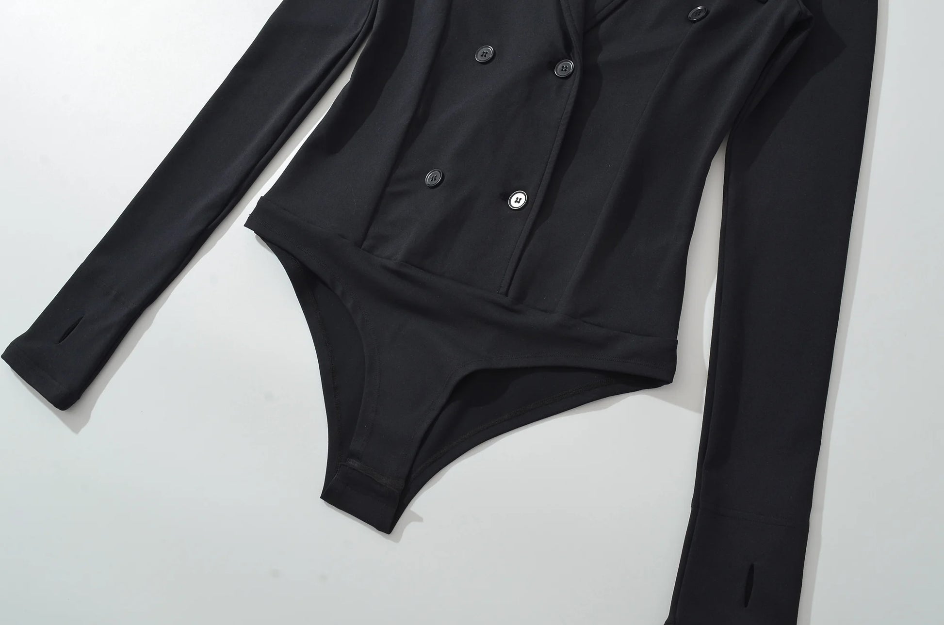 Body Đen Nữ Retro 2025 Tay Dài Cổ Vest Quyến Rũ - Daisan Mart