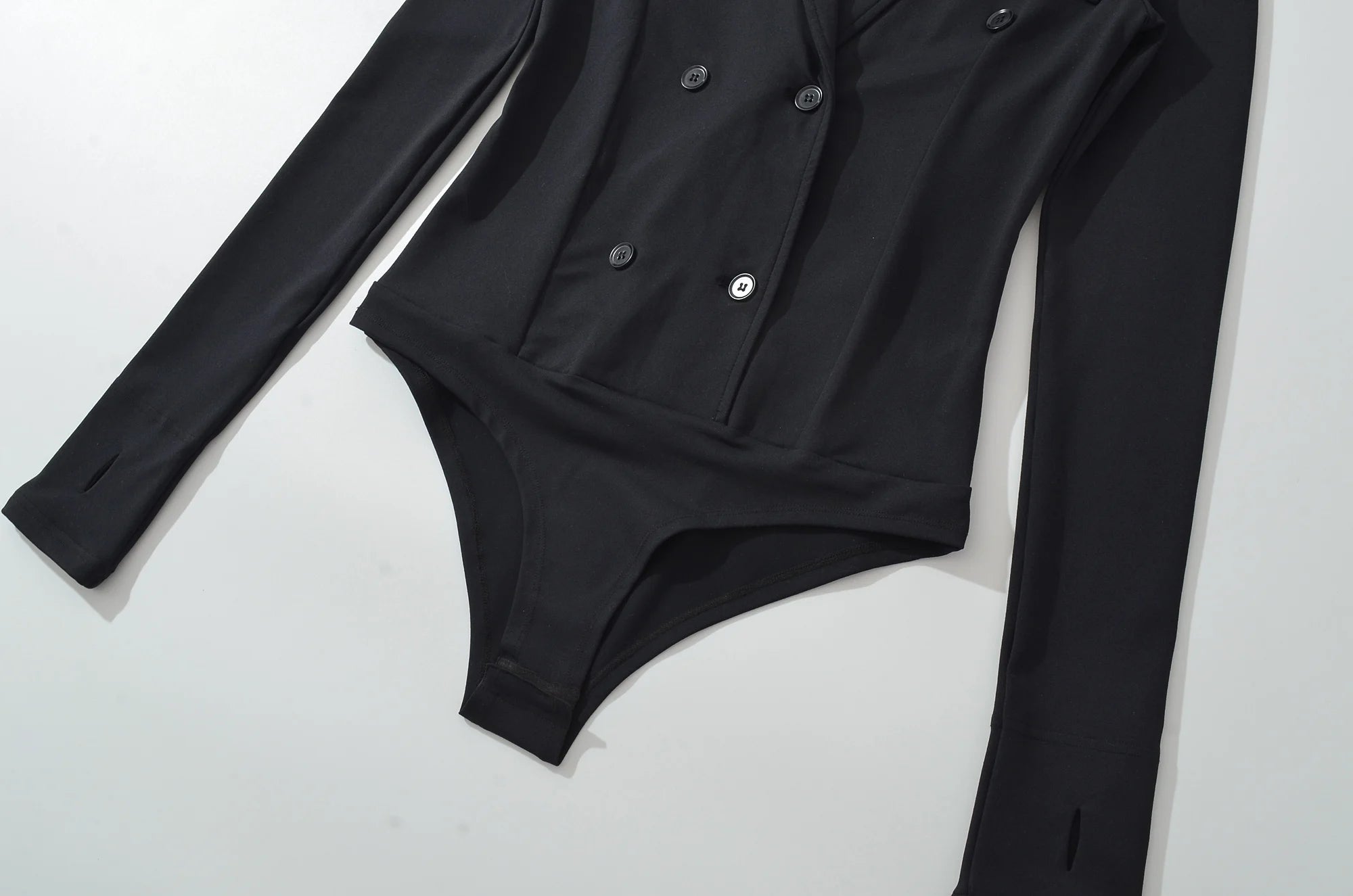 Body Đen Nữ Retro 2025 Tay Dài Cổ Vest Quyến Rũ - Daisan Mart