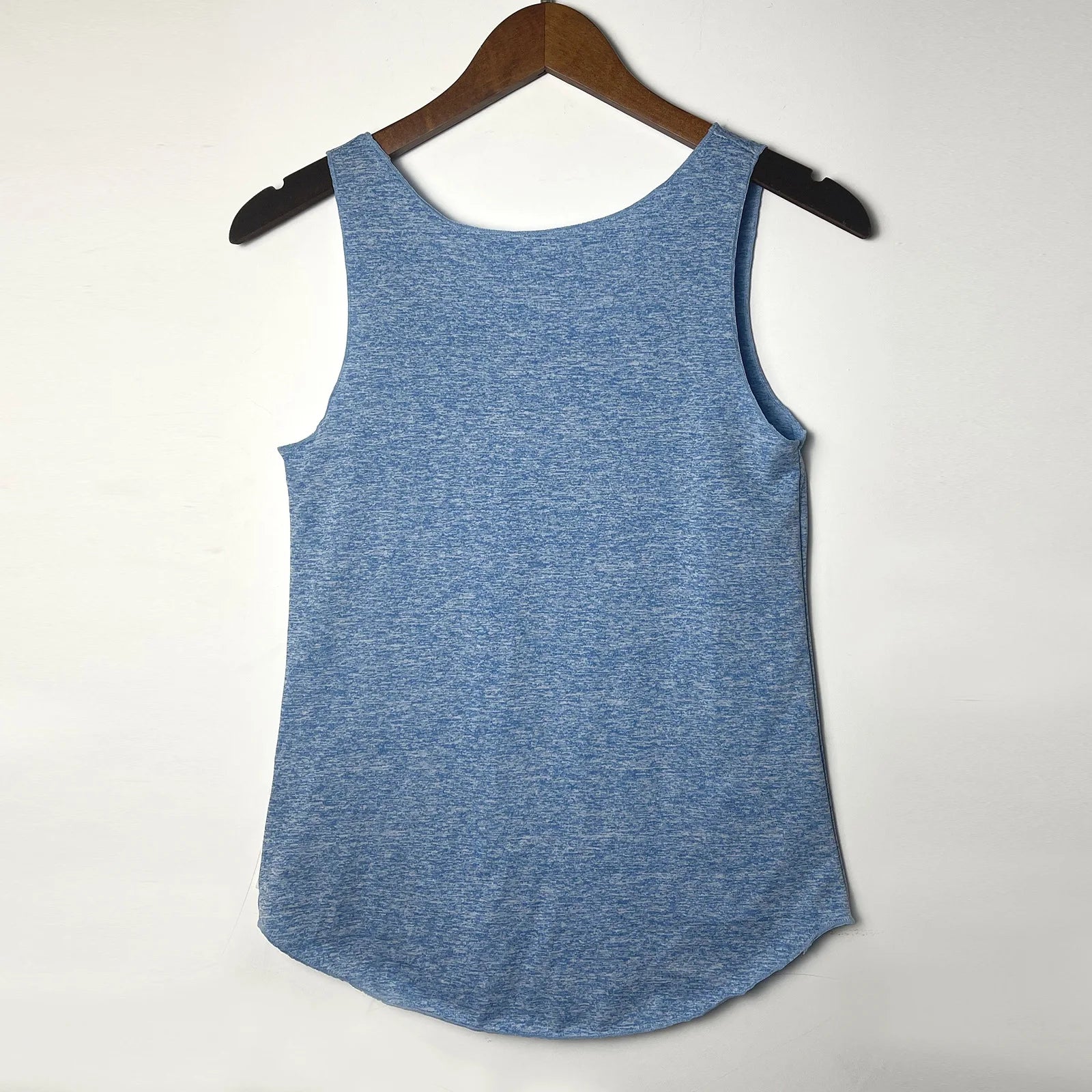 Áo Tank Tập Gym Nữ Thoáng Khí Sexy Không Tay - Daisan Mart