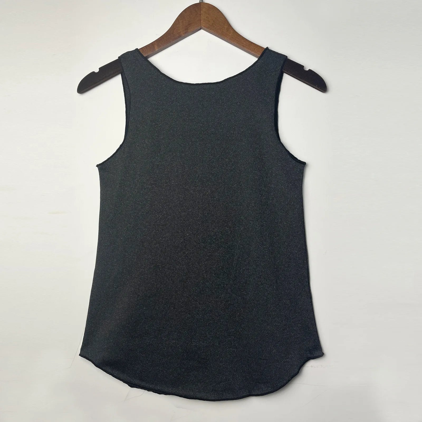 Áo Tank Tập Gym Nữ Thoáng Khí Sexy Không Tay - Daisan Mart
