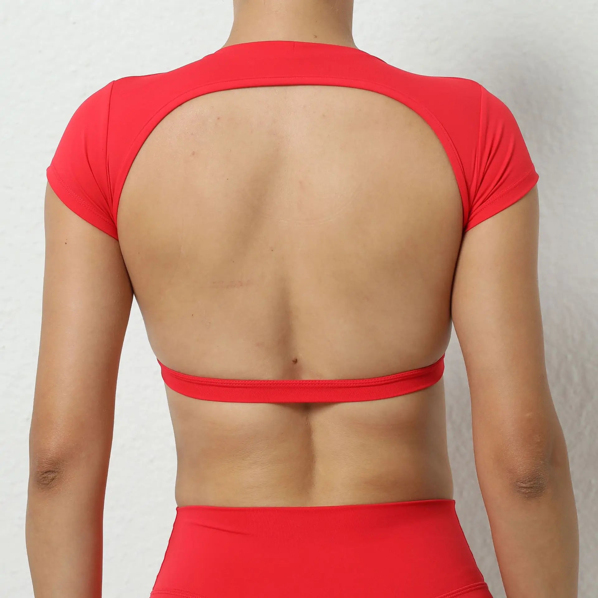 Áo Thể Thao Nữ Thoáng Khí Hở Lưng Yoga Gym năng động - Daisan Mart