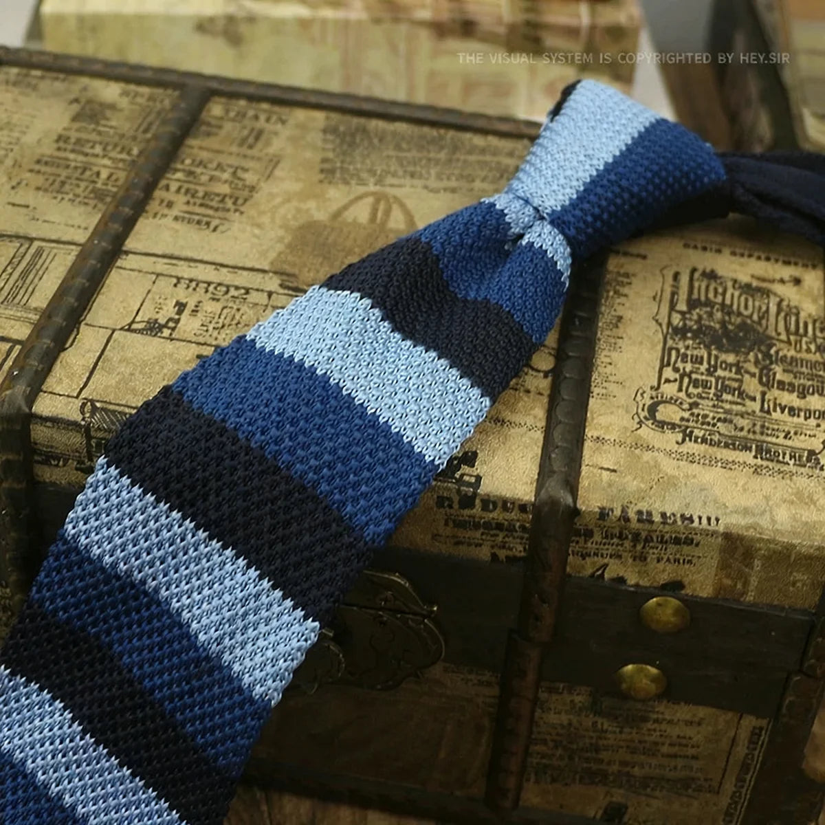 2025年新款青年條紋羊毛領帶，男女皆宜，適合參加派對