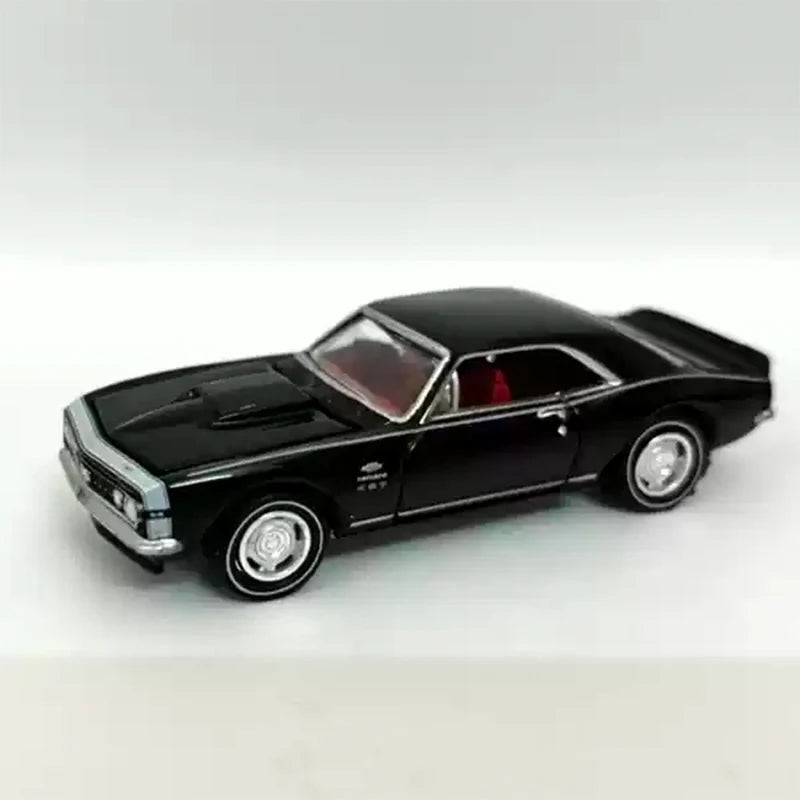 Mô Hình Xe Ranger 1984 1:64 Xanh Trắng - Quà Tặng Độc Quyền - Daisan Mart