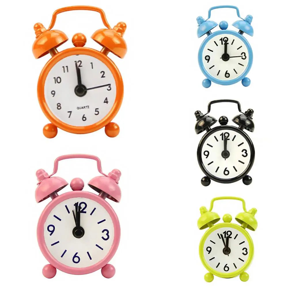 Đồng Hồ Báo Thức Mini Tròn Để Bàn Chạy Pin - Daisan Mart