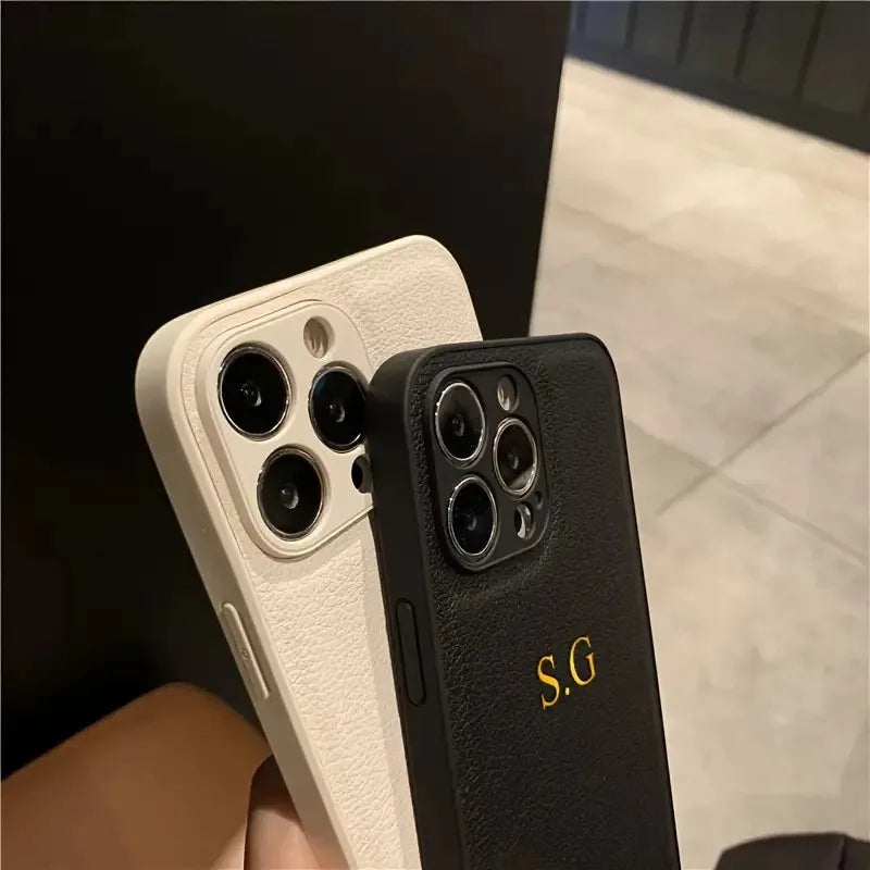 Ốp lưng iPhone 14 15 16 Cá nhân hóa tên 3D vàng - Daisan Mart