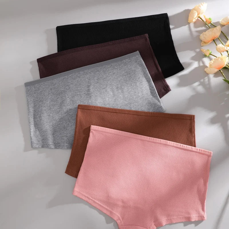 Quần Lót Nữ Cotton Không Đường May Thoải Mái S-XL - Daisan Mart