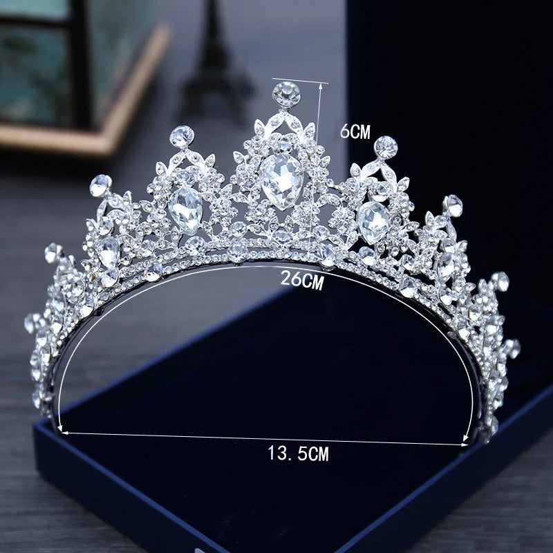 Vương miện cô dâu đính đá pha lê bạc sang trọng - Daisan Mart