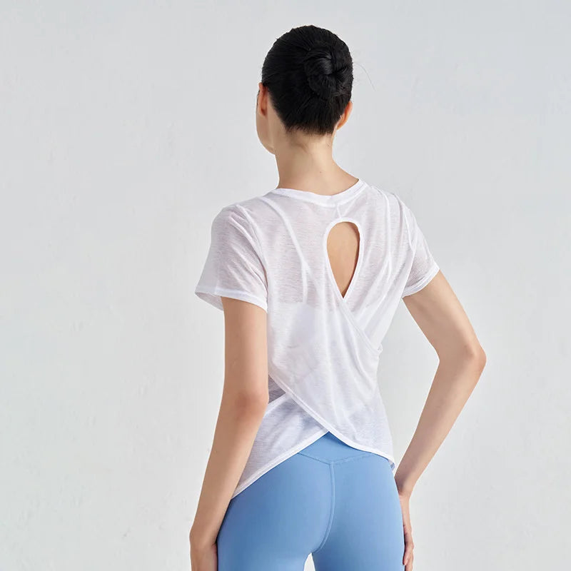 Áo Tập Gym Nữ Nylon Thoáng Mát Lưng Rỗng Ngắn Tay - Daisan Mart