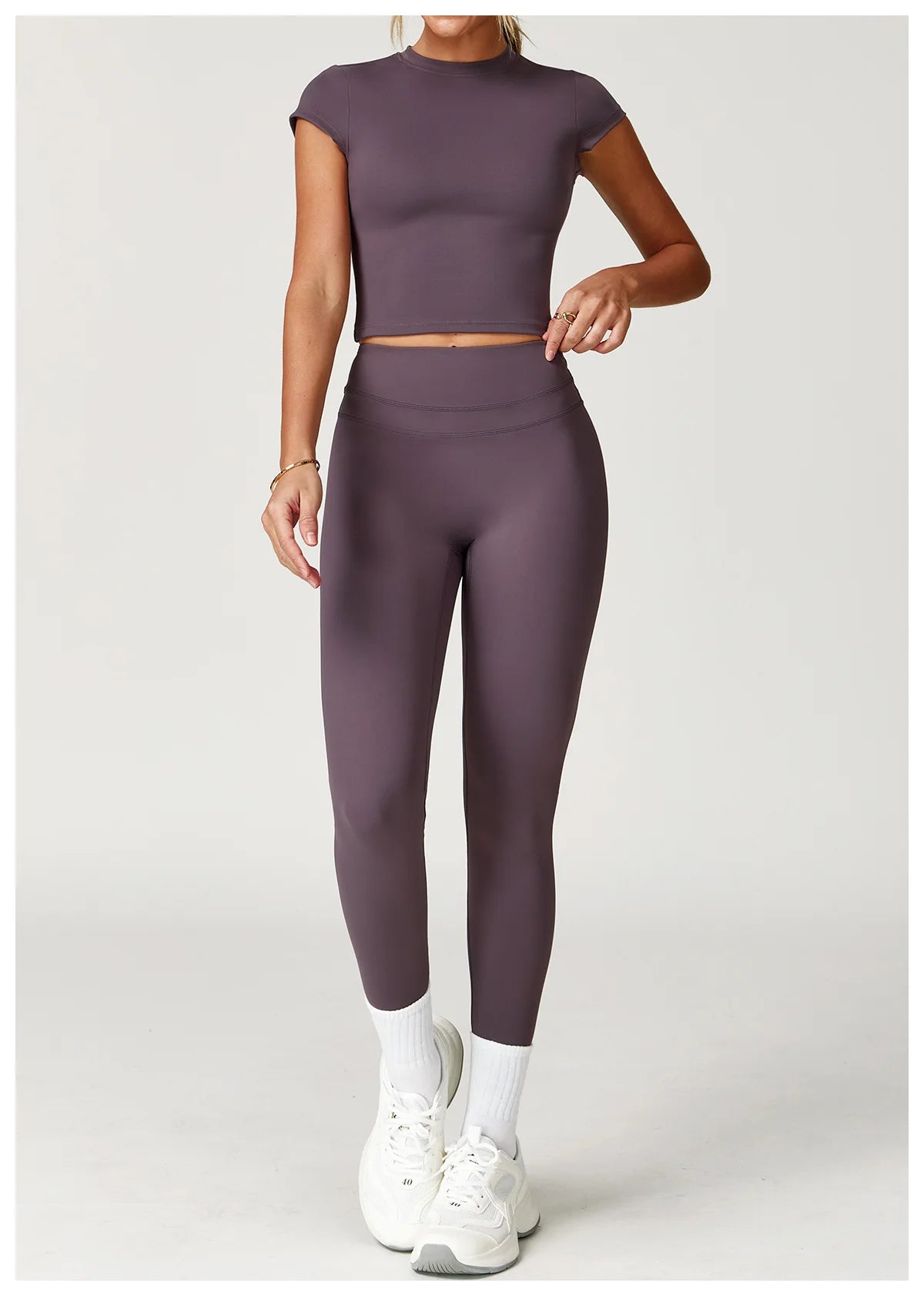 Áo Thể Thao Nữ Nhanh Khô Yoga Tập Gym Ngắn Tay - Daisan Mart