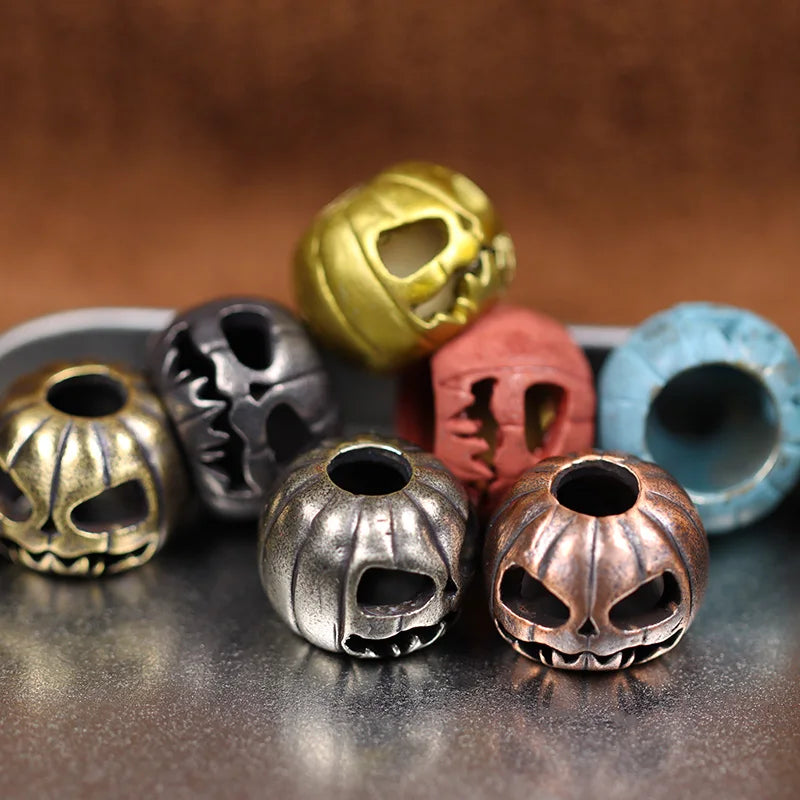 Đèn Bí Ngô Đầu Lâu Kèm Dây Dao Paracord Halloween - Daisan Mart