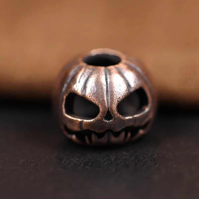 Đèn Bí Ngô Đầu Lâu Kèm Dây Dao Paracord Halloween - Daisan Mart