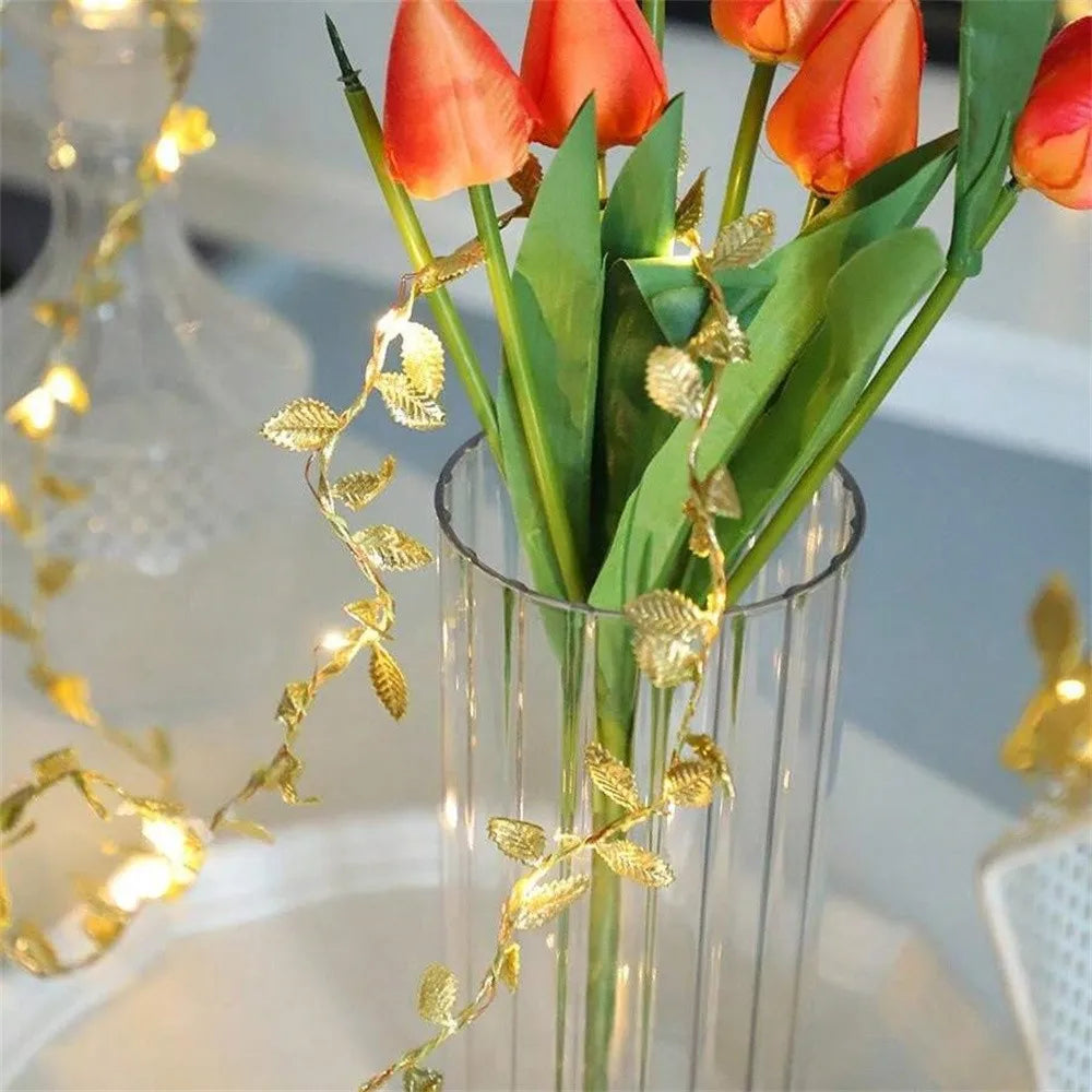 Dây Đèn LED Lá Vàng Trang Trí 2M/5M – Không Pin - Daisan Mart
