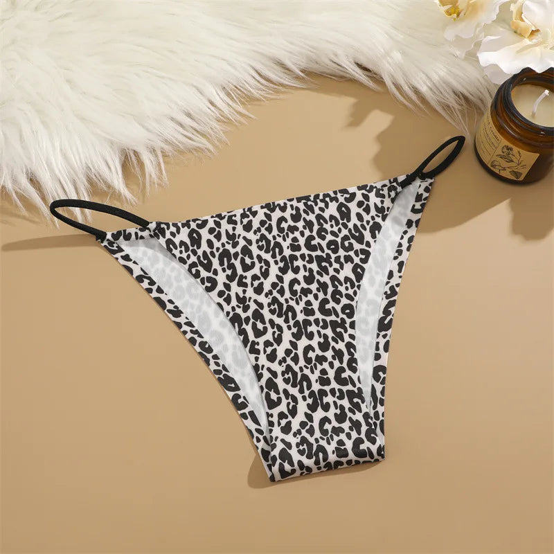 Quần Lót Lụa In Hoa Bướm Sexy Eo Thấp Nữ XS-XL - Daisan Mart