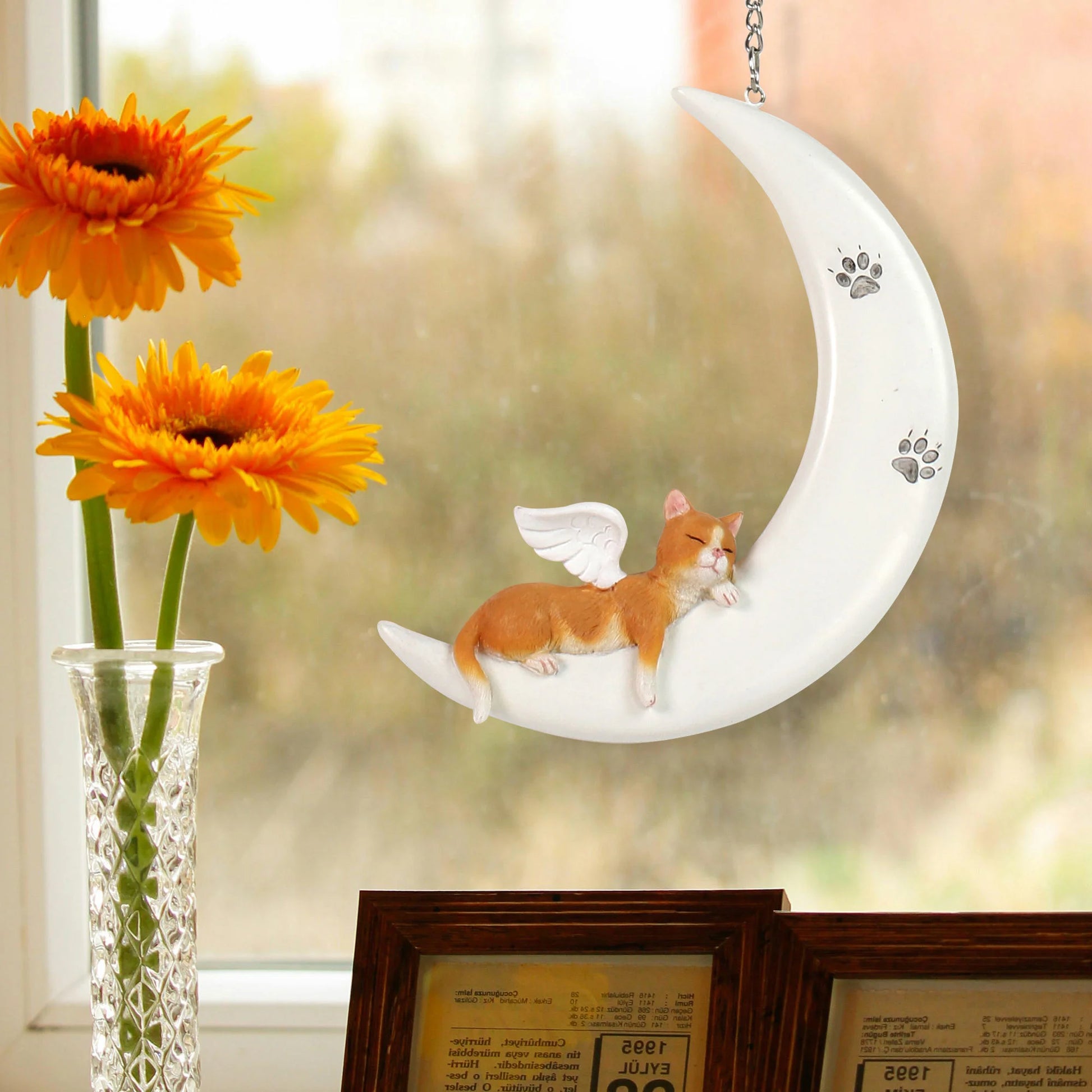 Angel Cat & Crescent Moon Resin Statue Painted Anime Style Hanging Figurine for Home & Garden Decorative Display - Daisan Mart