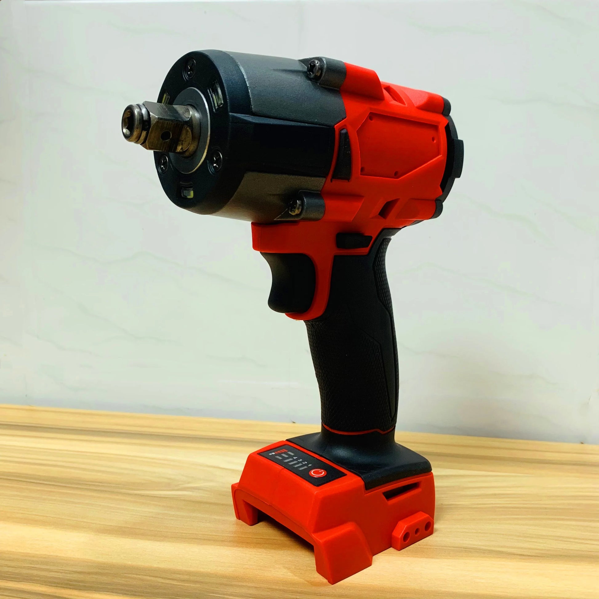 Máy siết bu lông không dây Milwaukee 18V 600N.M mạnh mẽ - Daisan Mart