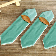 Gạch thẻ mũi tên Việt Nam, Xanh lá bóng lượn, KT 75x300 mm, VP75306J-2, Hàng Ưu (1 hộp/ 44 viên/ 0.99m2) - Daisan Mart