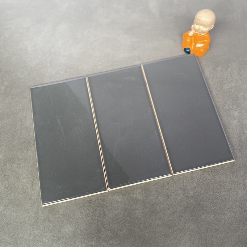 Gạch thẻ xám bóng KT 75x150mm loại 1 UTT36G_SA - Daisan Mart