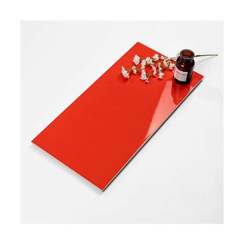 Gạch thẻ ốp tường trang trí 300x600mm 36000 màu đỏ - Daisan Mart