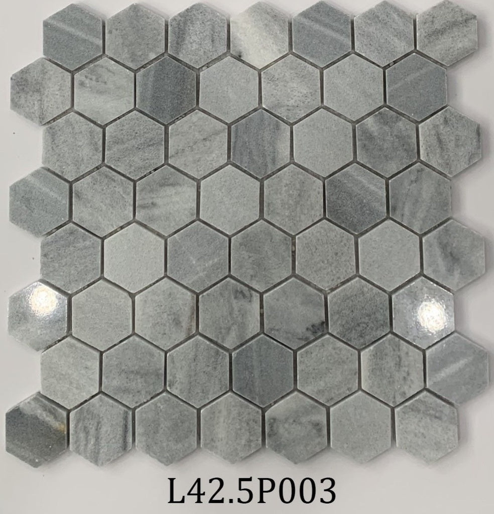 Đá mosaic tự nhiên xám lông chuột chip lục giác bóng L42.5P003 - Daisan Mart