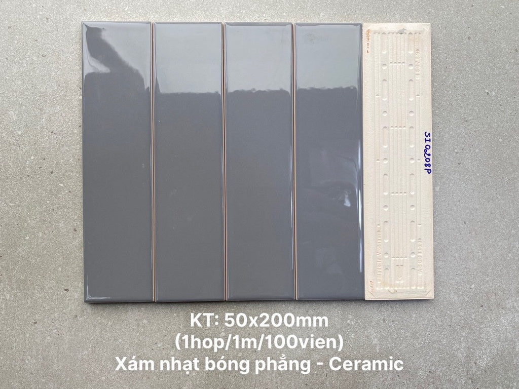 Gạch thẻ xám nhạt bóng phẳng KT 50x200mm SI0208P - Daisan Mart