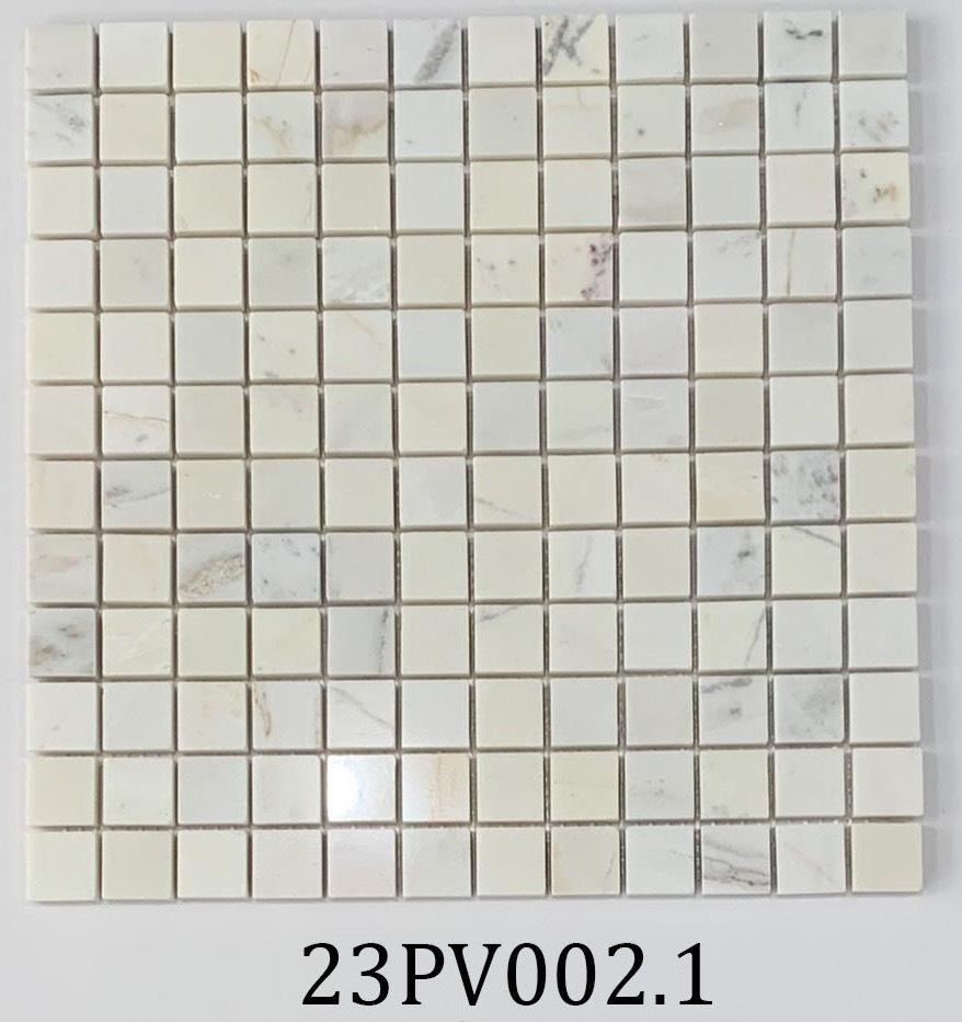 Đá Mosaic vàng chip vuông bóng 23PV002.1 - Daisan Mart