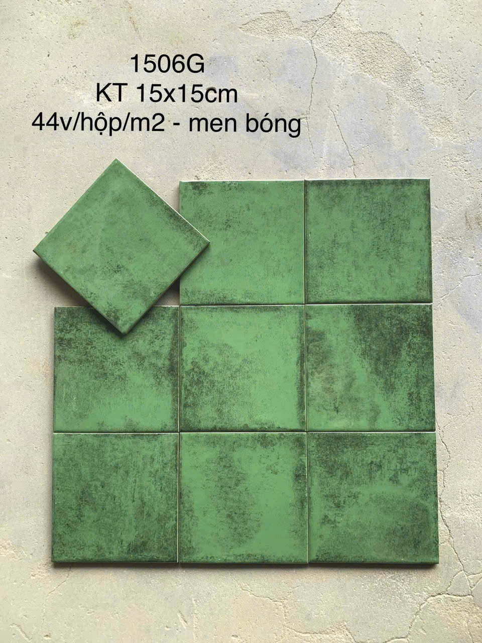 Gạch thẻ xanh lá men bóng KT 150x150mm - Daisan Mart