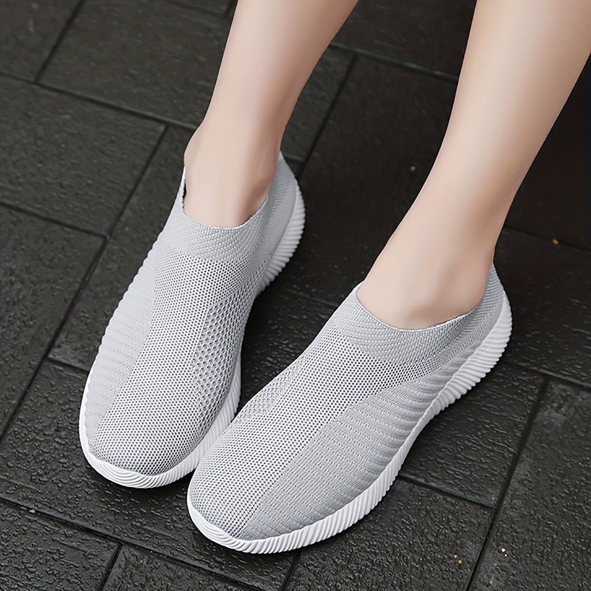 Dép Slip-On Nữ Thoáng Mát - Mùa Hè Êm Ái