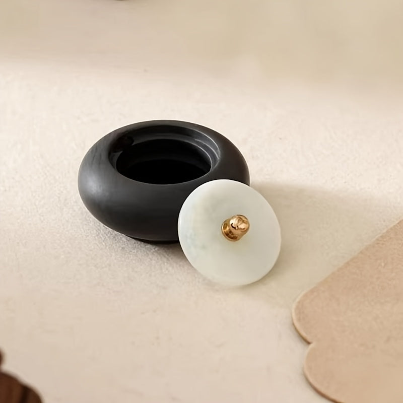 Mini inkstone in hand. Chinese calligraphy ink pool and ink cartridge with lid. Luowen inkstone is convenient to carry. (Note that each natural stone lid has different colors and textures.) - Daisan Mart