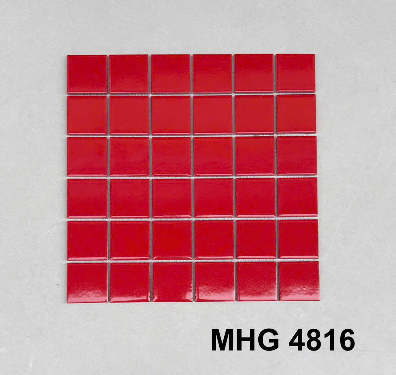 Red glossy ceramic mosaic tile (48x48mm) code MHG 4816