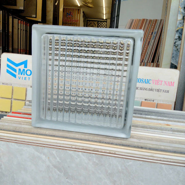 Dong Tam striped glass brick 19x19x9.5cm 9501