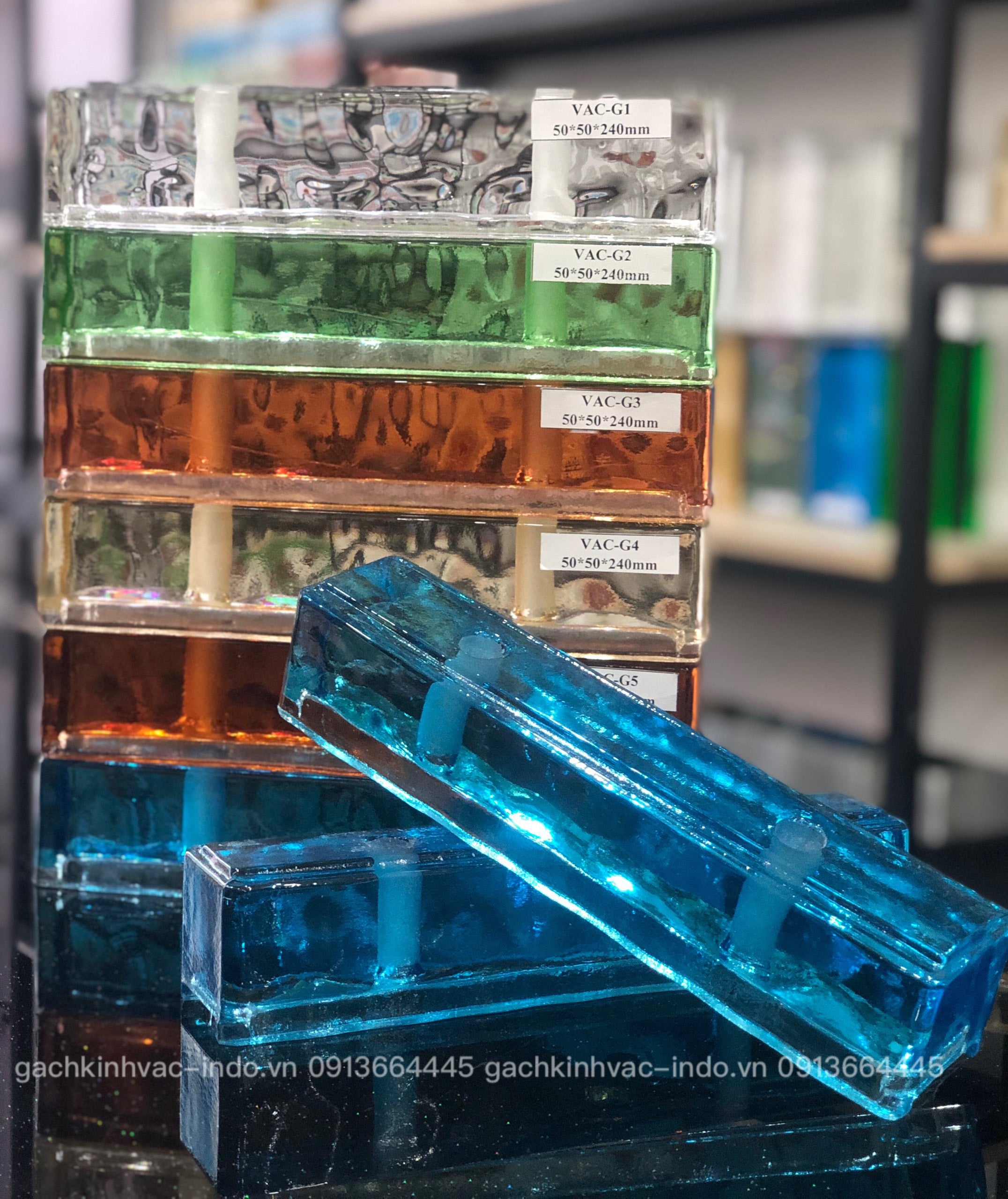 GẠCH KÍNH KHỐI ĐẶC LỖ G6 - Daisan Mart