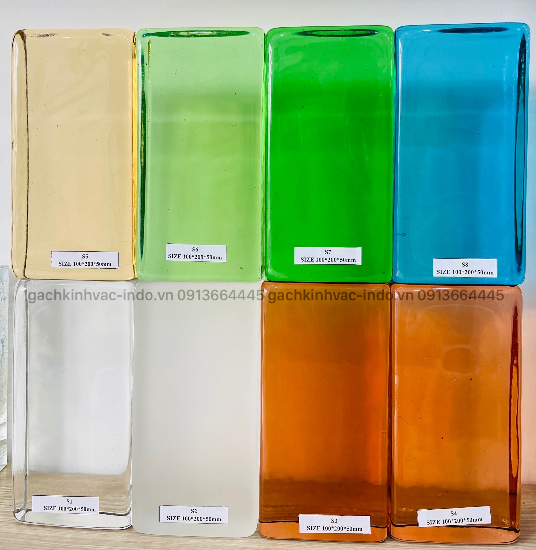 GẠCH KÍNH KHỐI ĐẶC S3 - Daisan Mart