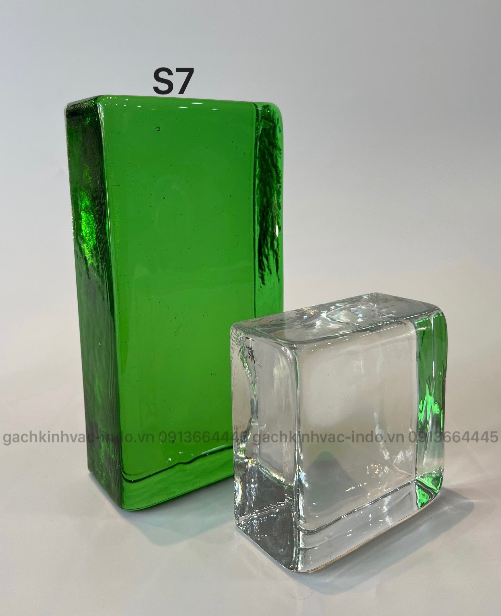 GẠCH KÍNH KHỐI ĐẶC S7 - Daisan Mart