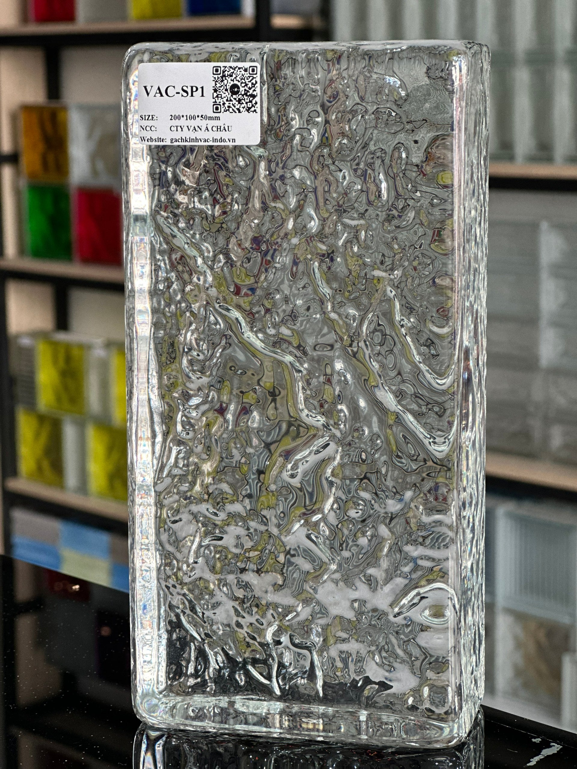 GẠCH KÍNH KHỐI ĐẶC SP1 - Daisan Mart