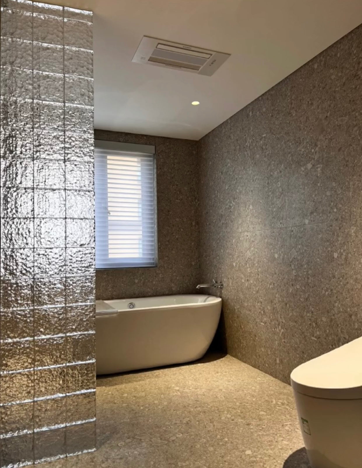 GẠCH KÍNH KHỐI ĐẶC SP3-2 - Daisan Mart