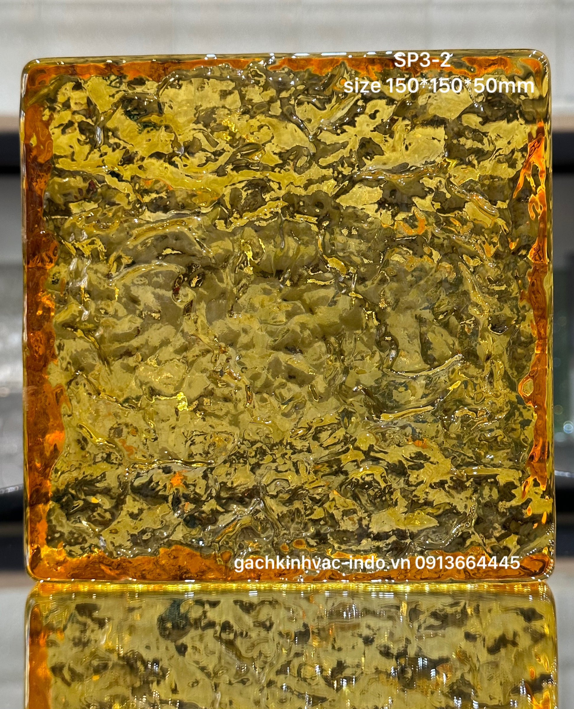 Gạch Kính Khối Đặc SP3-2 Vàng Đậm - Daisan Mart