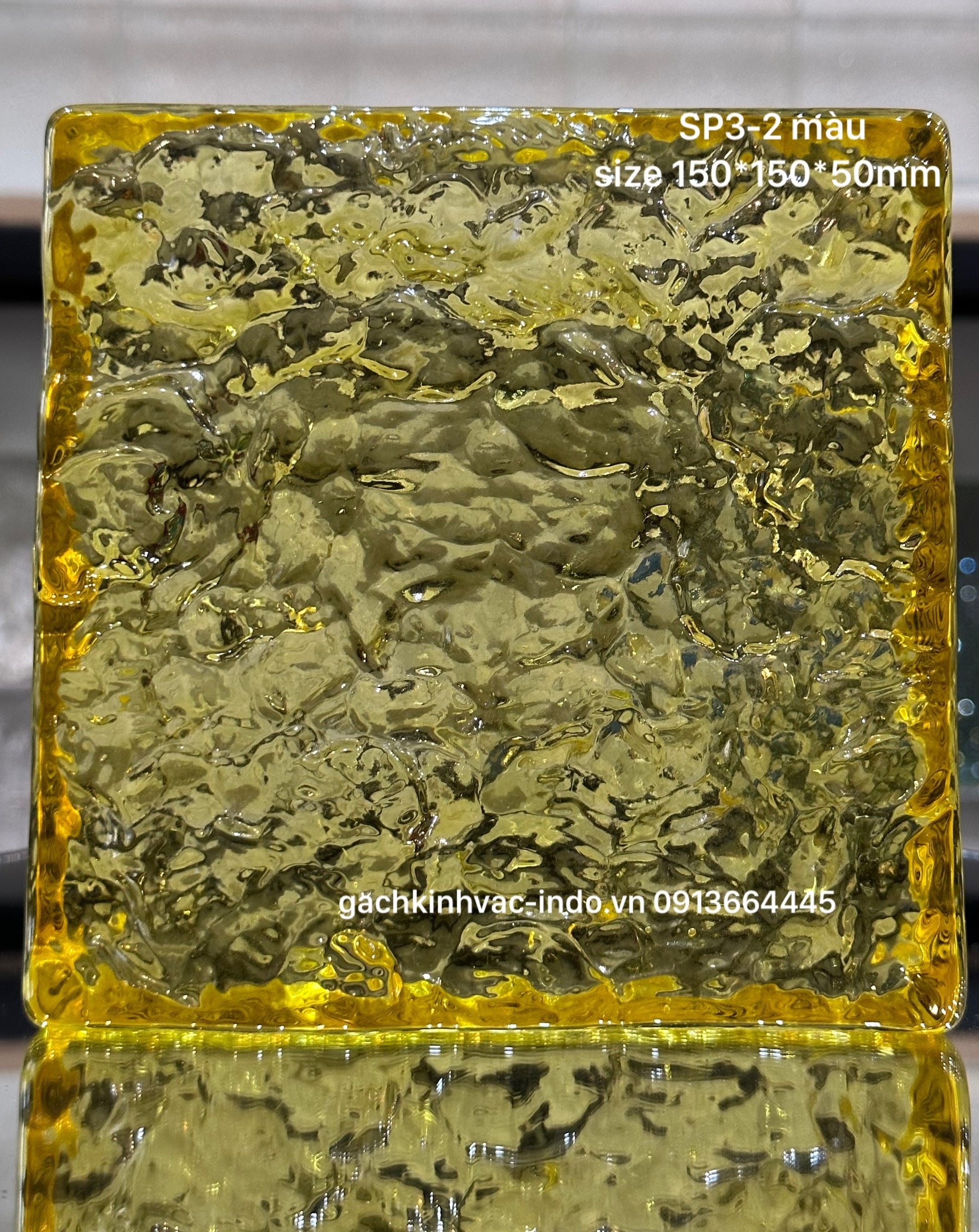 Gạch Kính Khối Đặc SP3-2 Vàng Nhạt - Daisan Mart