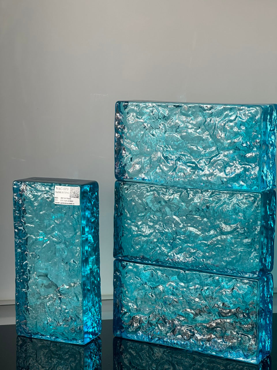 Gạch Kính Khối Đặc SP3-Xanh Dương - Daisan Mart