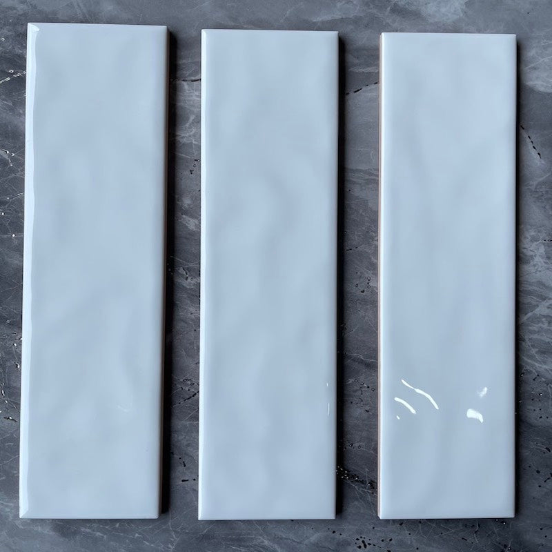 Gạch Thẻ Gợn Sóng 75x300 Màu Trắng 7532P0 - Daisan Mart