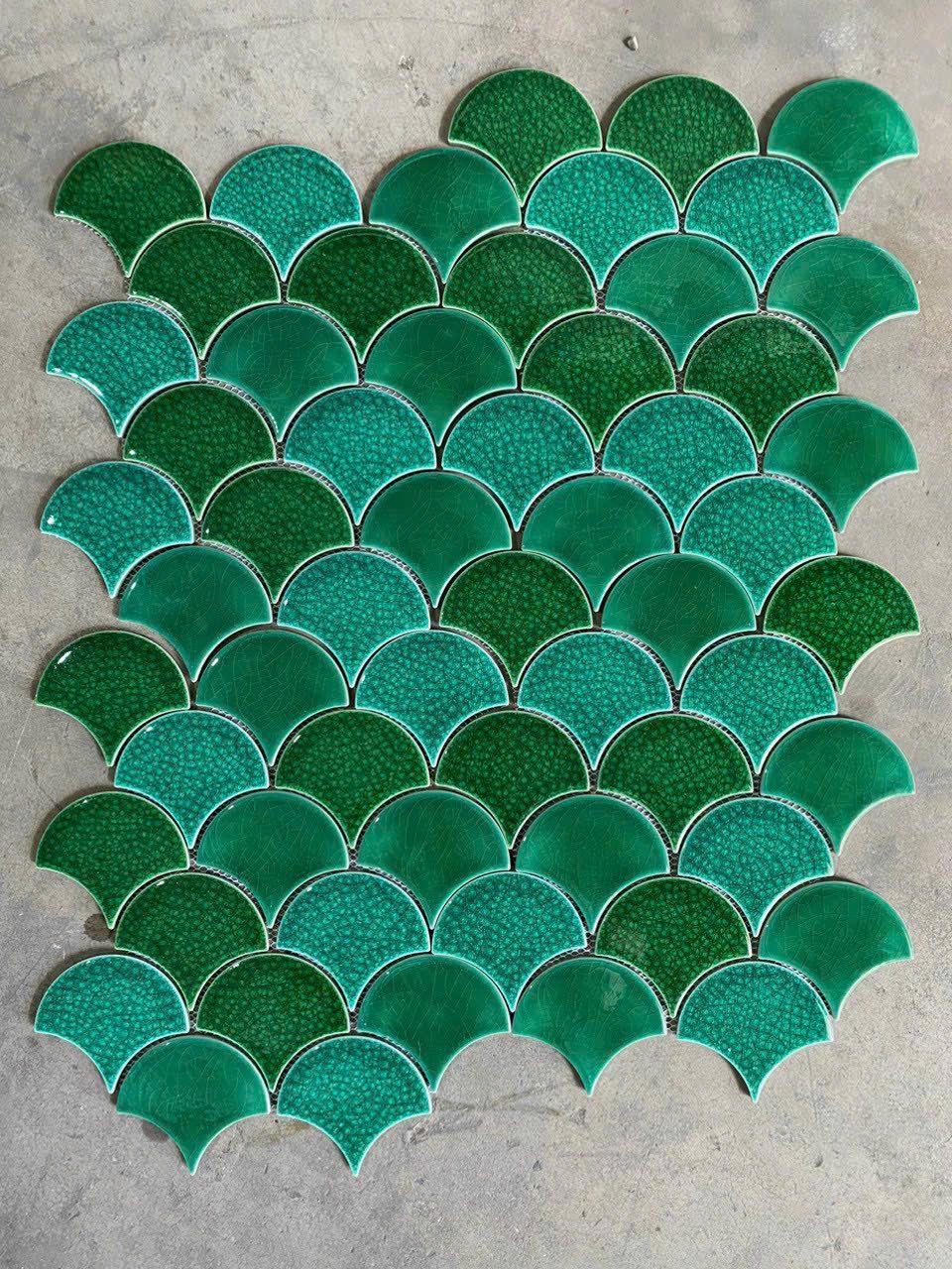 Cracked Glaze Fish Scale Mosaic Tile EMIX070821