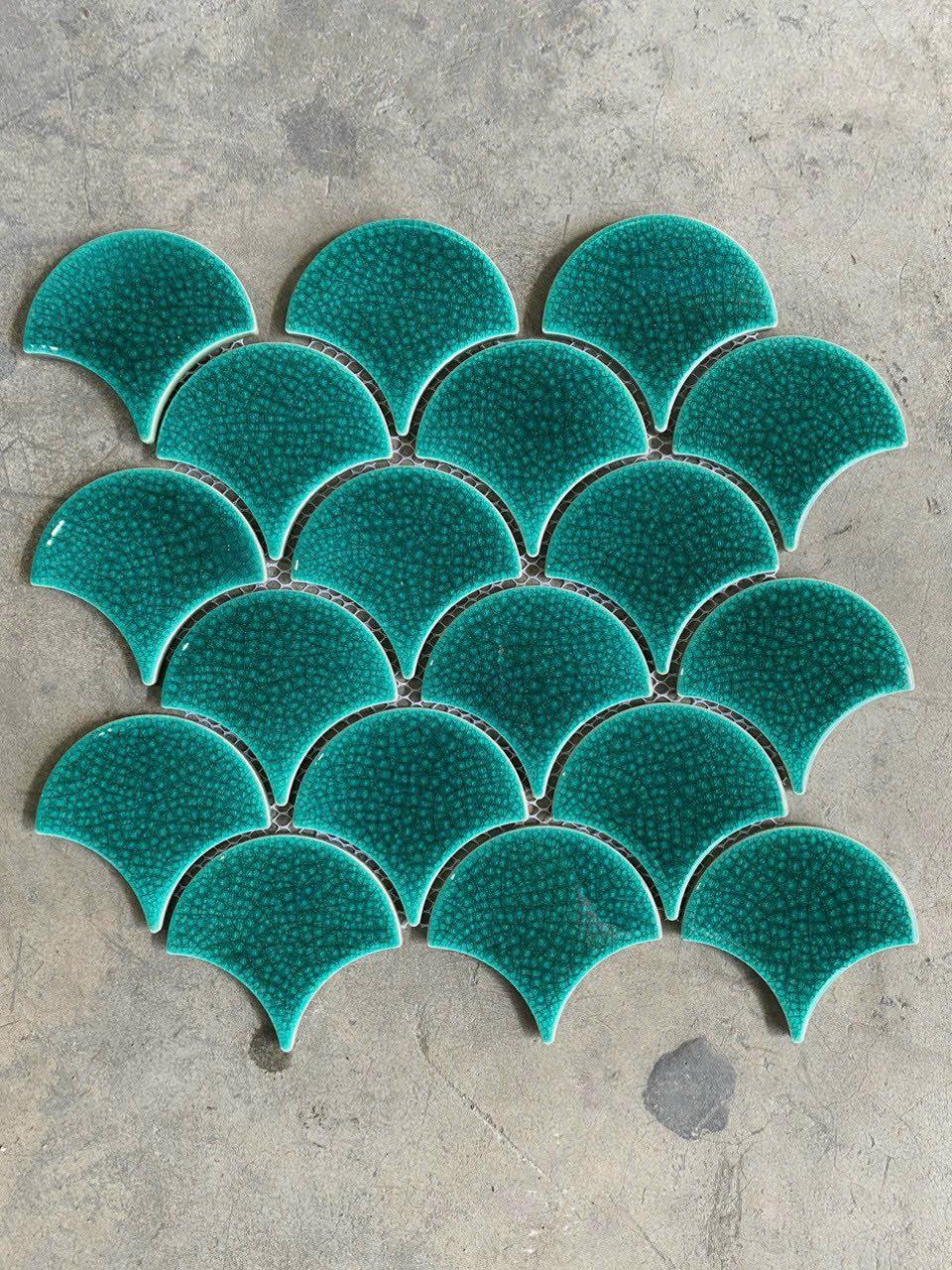 XFB90011 Cracked Glaze Fish Scale Mosaic Tile