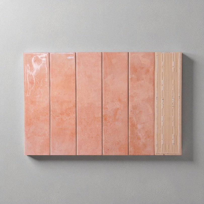 Curved face tile 75x300mm DS75304