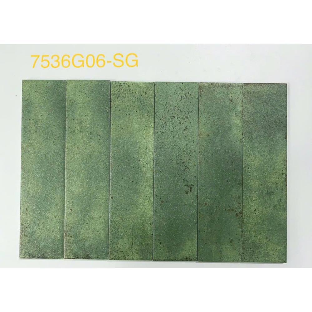 Flat metallic matte porcelain tile, size 75x300, code MD7536G06-SG
